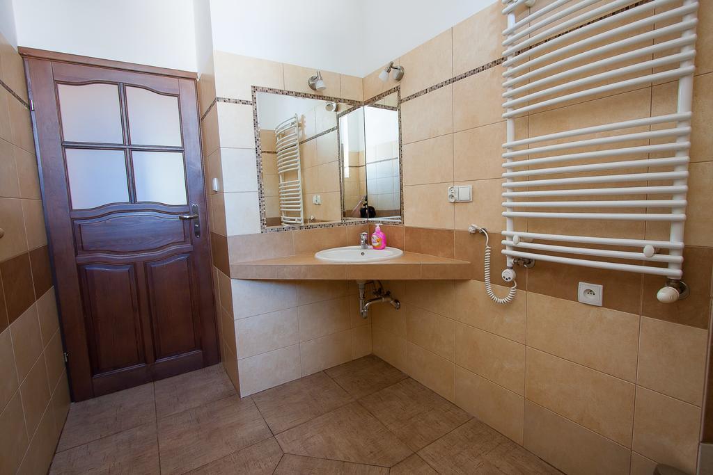 Hostel 4You Bielsko-Biała Eksteriør bilde